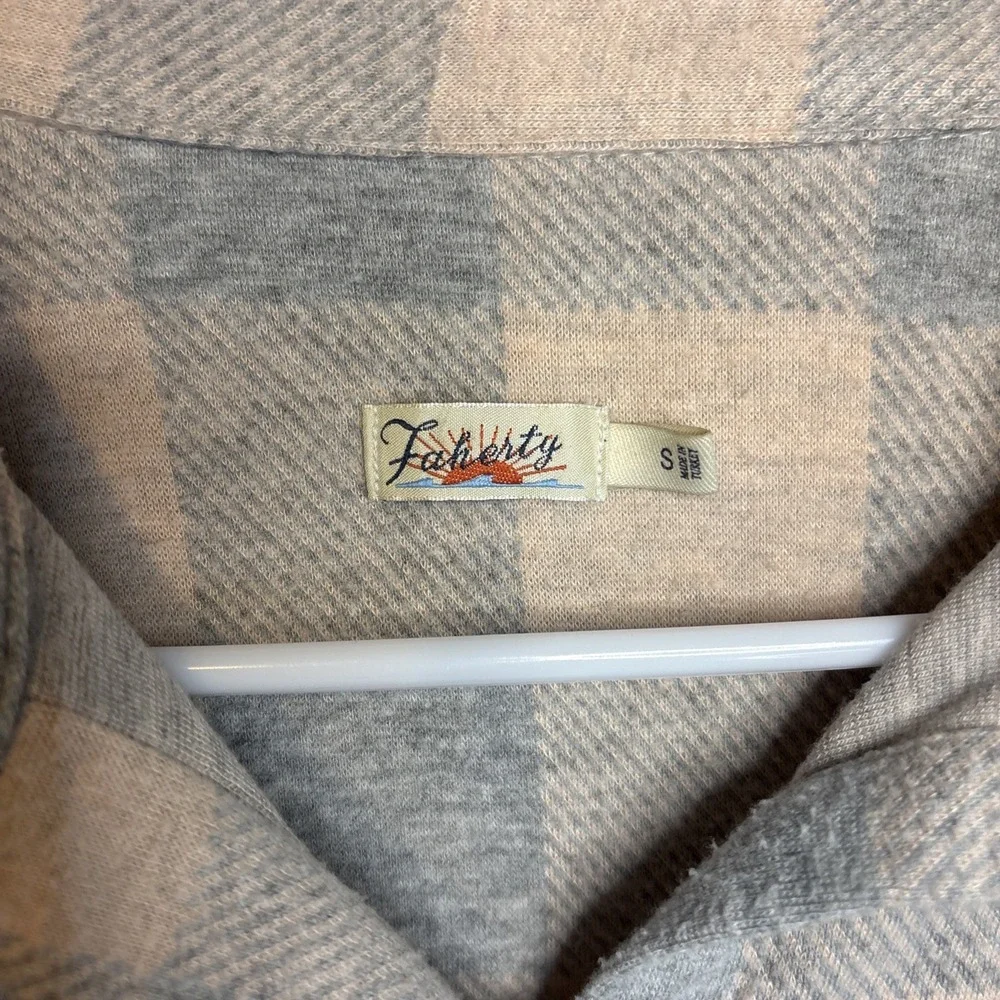 Faherty Flannel Shirt Womens S Pink Gray Soft Stretch Long Sleeve Cozy Fall - Picture 3 of 8